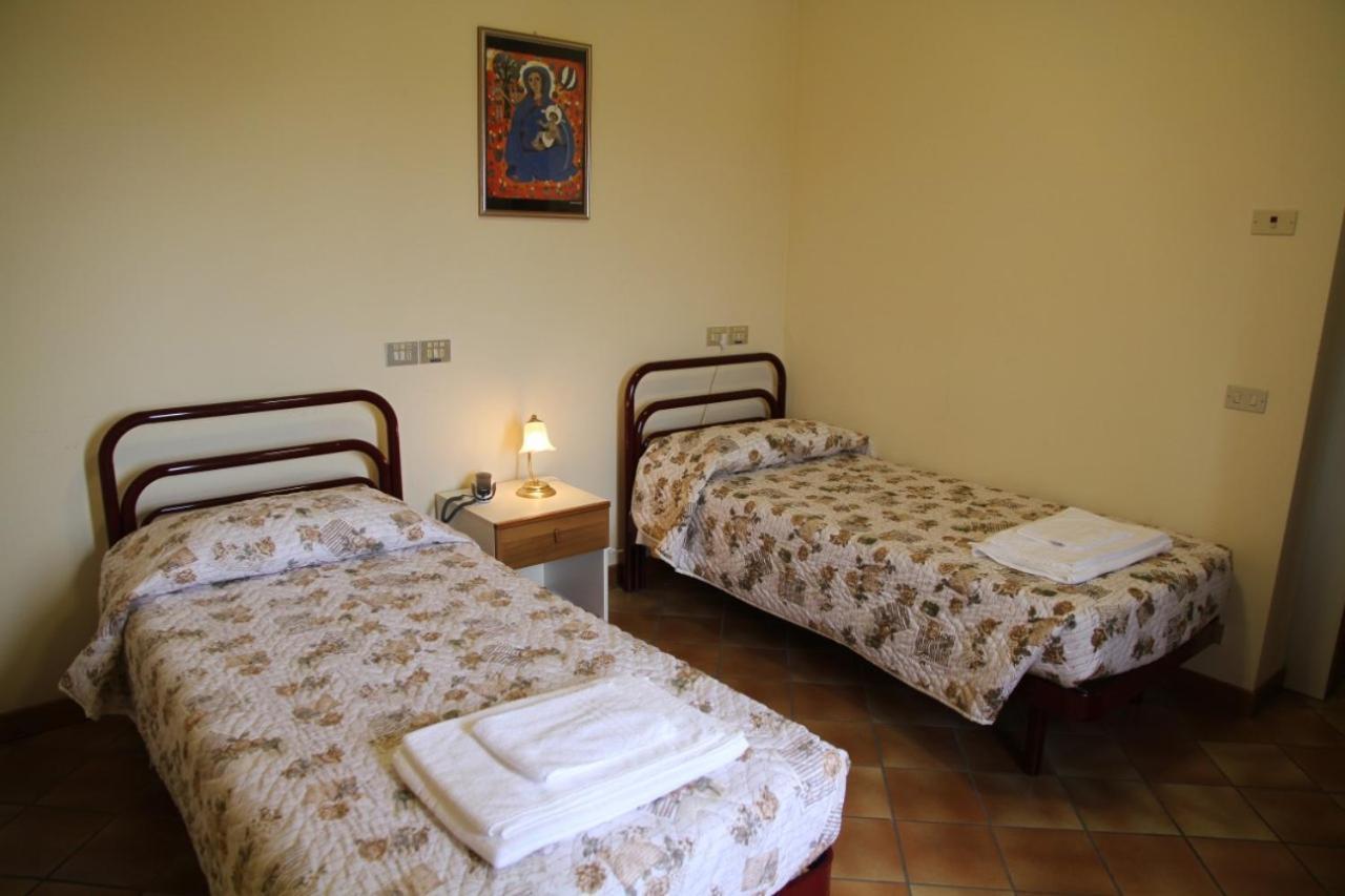 Hotel Madonna Di Loreto Exterior photo